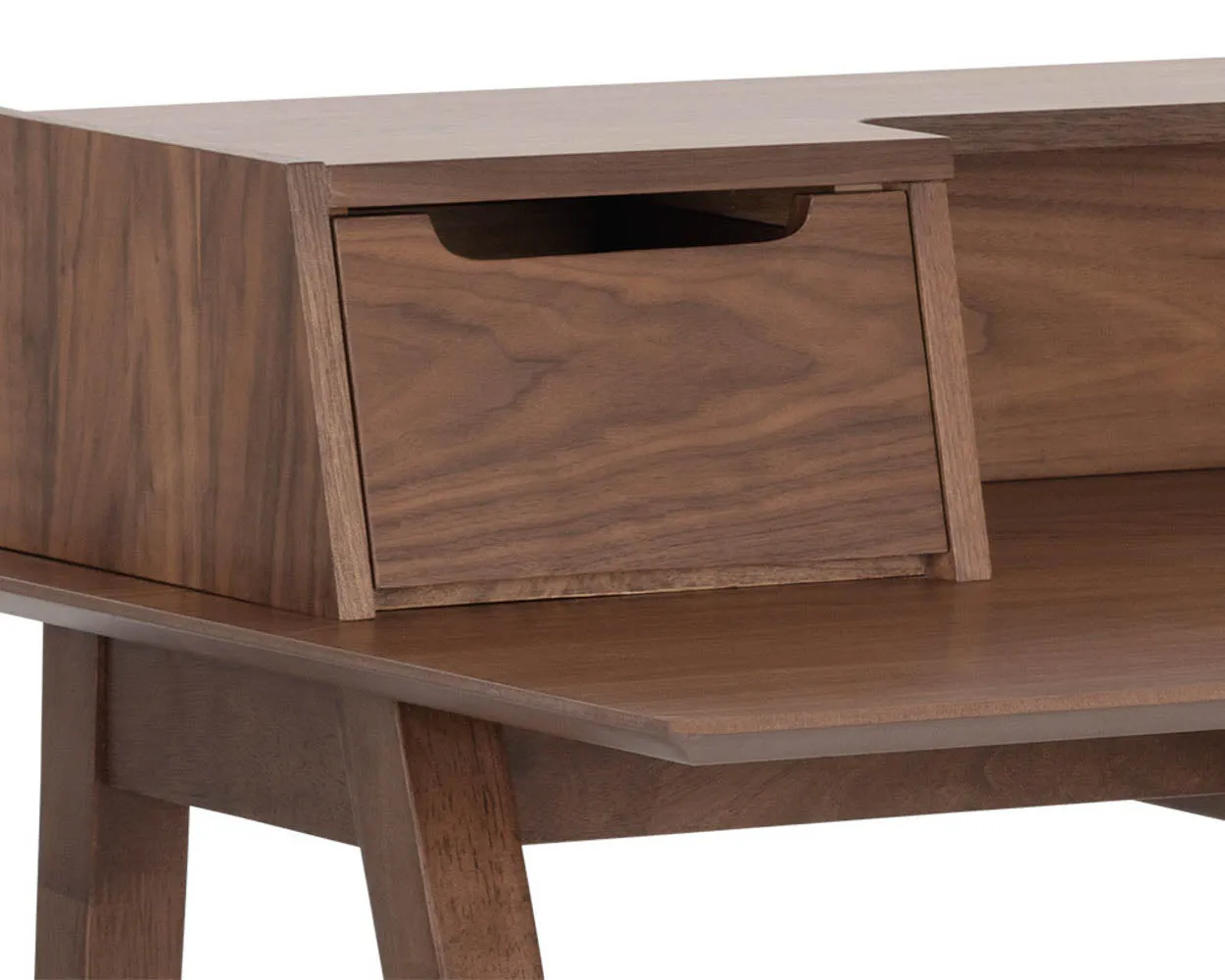 Baylee Desk