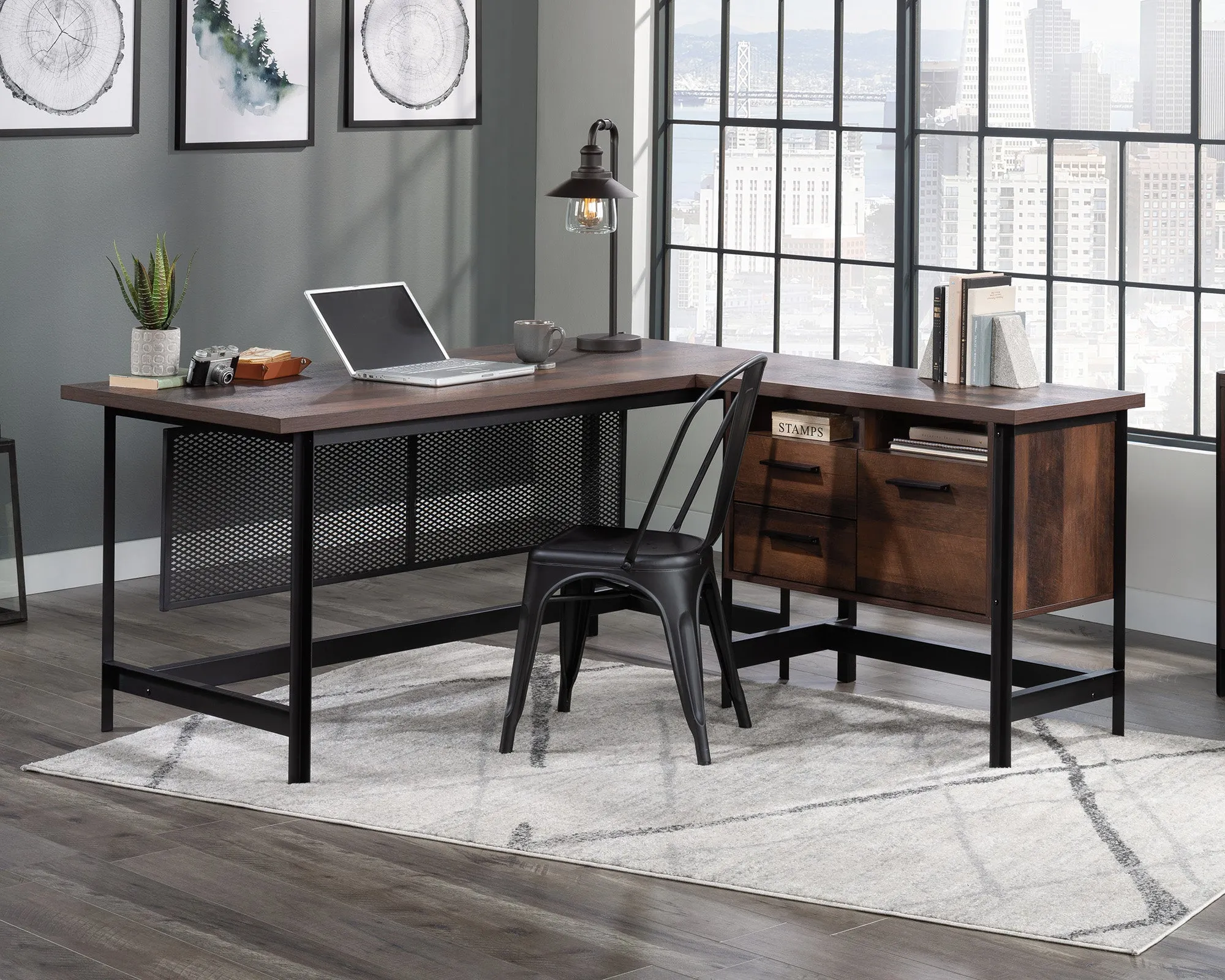 Briarbrook L-Desk B0 A2