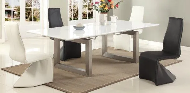 Emory Dining Table