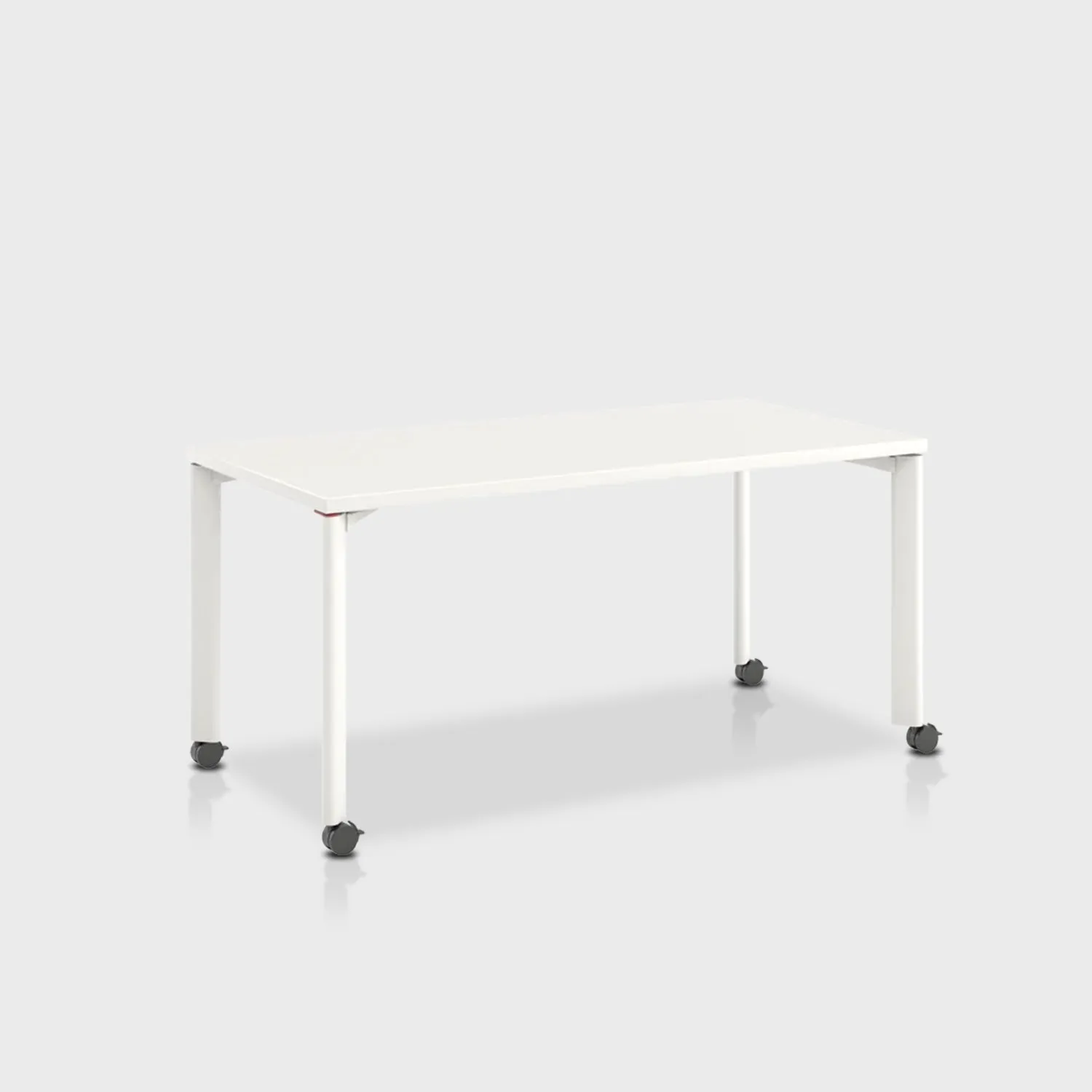 Jive Swivel Table